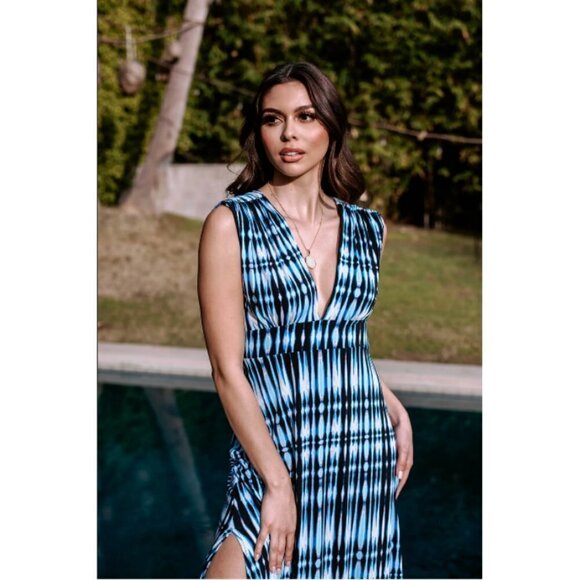 💕VERONICA M💕 Barbados Stripe Deep V Maxi Dress - Picture 4 of 14